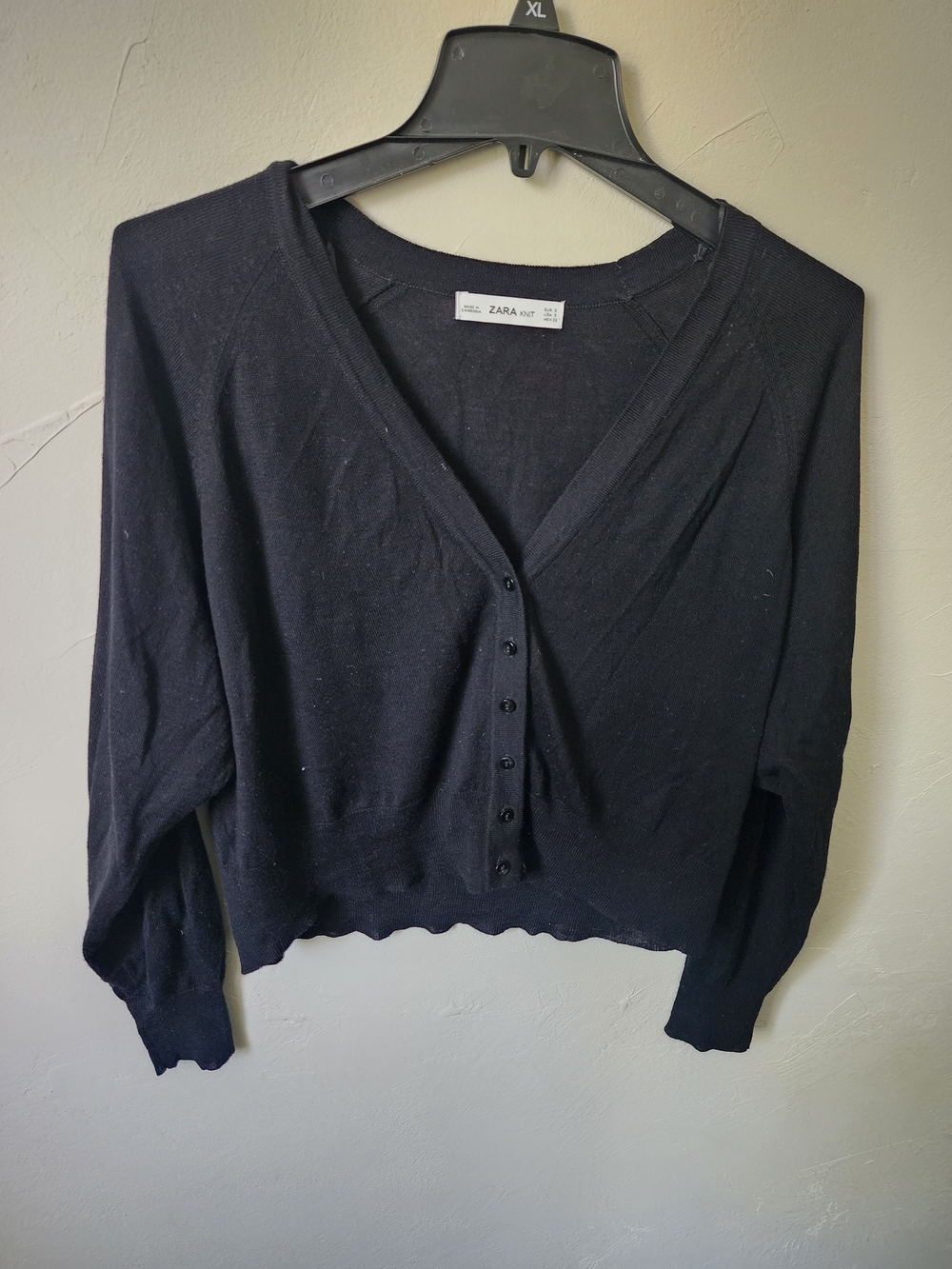 ZARA Black V-Neck Button Caridgan Size Small